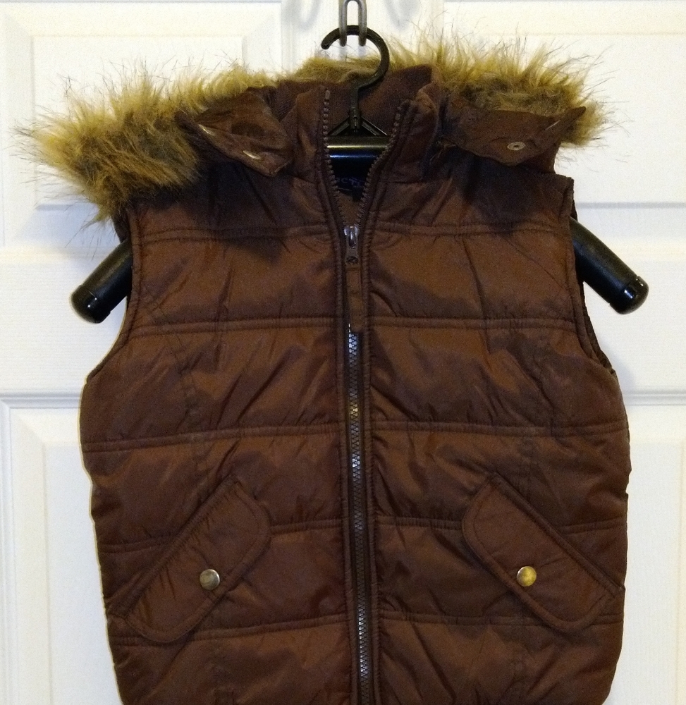 Cactus Clone puffer vest - NWT